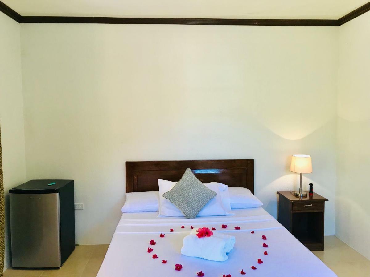 Chekesh Casa Hotell Siquijor Exteriör bild