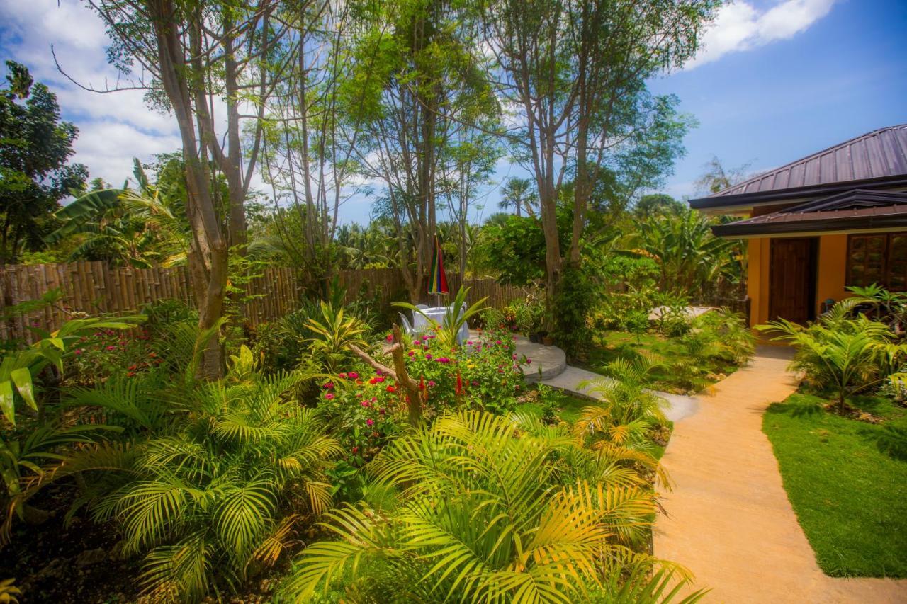 Chekesh Casa Hotell Siquijor Exteriör bild